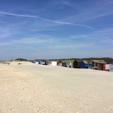 Wittering Holiday Home อีสต์วิทเทอริง ภายนอก รูปภาพ